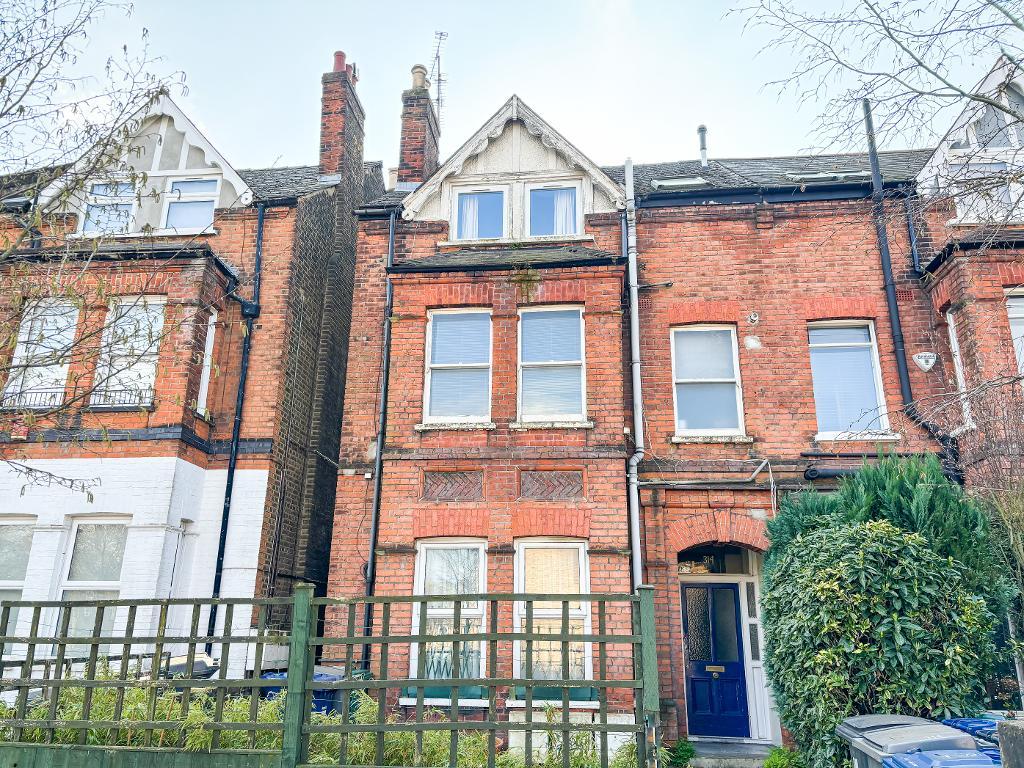 Cricklewood Lane, London, NW2 2QE