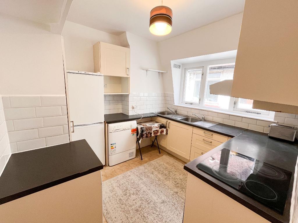 West Heath Drive, Golders Green, London, NW11 7QH
